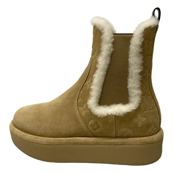 Louis Vuitton Shoes - LOUIS VUITTON Aspen Chelsea Boots Beige - Women's Boots 784-021925
